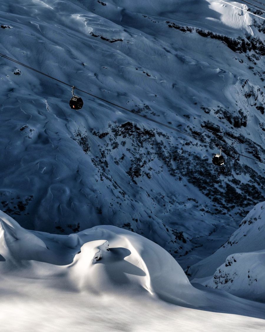 TITLIS Bergbahnen schreiben trotz schneearmem Winter gute Halbjahreszahlen